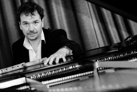 Florian Weber Solo (Freitag, 04.12.2020, 20:30 – 10:33)