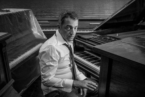 Rainald Grebe (Freitag, 25.10.2019, 20:00 – 13:09)