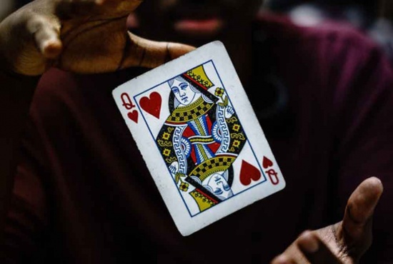 Magic Lounge (Montag, 11.11.2019, 19:00 – 13:38)