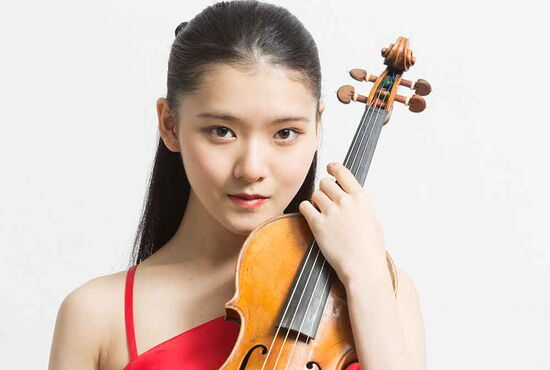 Moné Hattori / Franz Liszt Kammerorchester